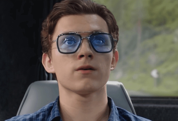 Tom Holland as Peter Parker or Spiderman wearing the same DITA FLIGHT.006 7806, known as E.D.I.T.H Glasses in Spiderman: Far From Home.