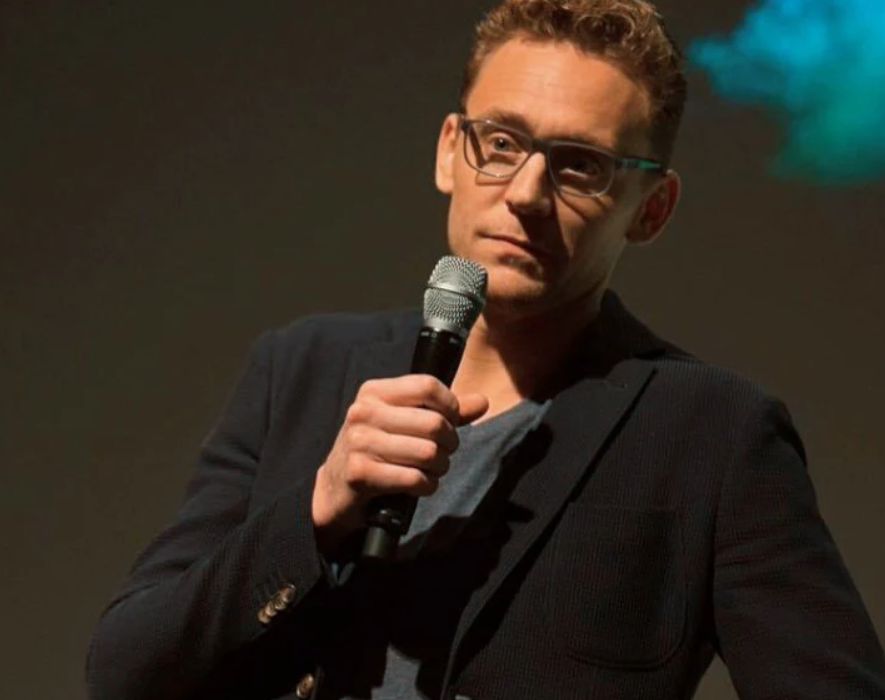 celebrity Tom Hiddleston fashion sunglasses