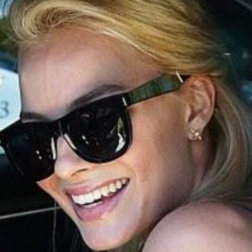 celebrity Margot Robbie Sunglasses - Classic Francis S T55 by RetroSuperFuture