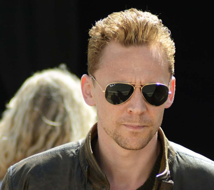 celebrity Tom Hiddleston fashion sunglasses
